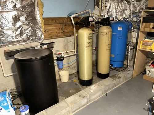 EcoSoft 64K water softener, acid neutralizer, and Well-X-Trol pressure tank installed together