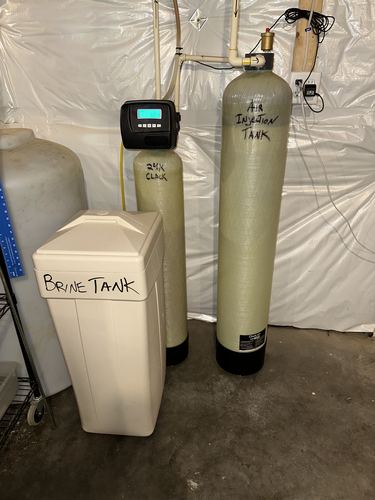 Air injection tank, brine tank, and Clack water softener installed together