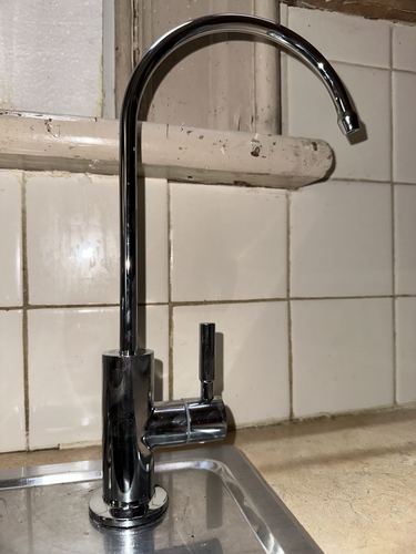 Close-up of a reverse osmosis drinking water faucet